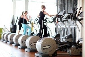 Fitnessstudios sind eines der Wirkorte von Sport- und Fitnesskaufleuten. © Peter Atkins - Fotolia.com