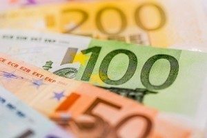 Ein Zweitstudium sollte nicht primär als ausgabe, sondern als Investition gesehen werden.